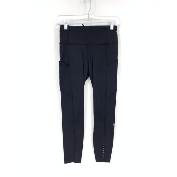 Lululemon Tight Active Leggings Women's Size 6 Black Side Pockets *FLAW - Picture 1 of 5